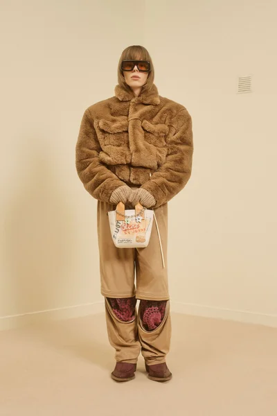 Look 10